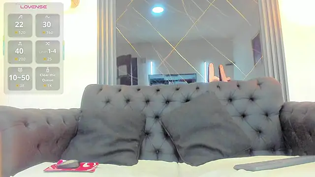 VickyJohnson1 online show from February 2026 08:40:01 PM