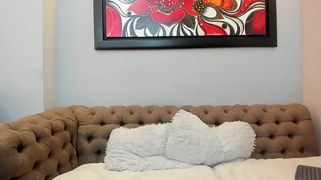 VickyJohnson1 online show from December 2025 07:27:01 PM