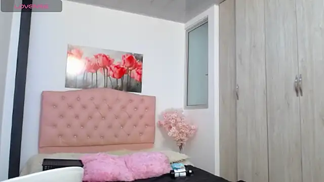 Snapshot of abigail_f00x chatting on November 2025 11:41:02 PM abigail f00x online show from November 2025 11:41:02 PM