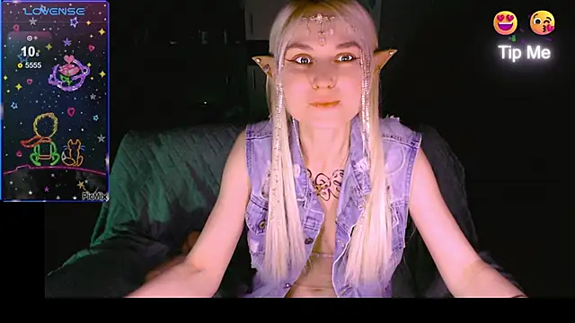 Snapshot of mischellemeow13 chatting on September 2025 10:26:01 PM mischellemeow13 online show from September 2025 10:26:01 PM