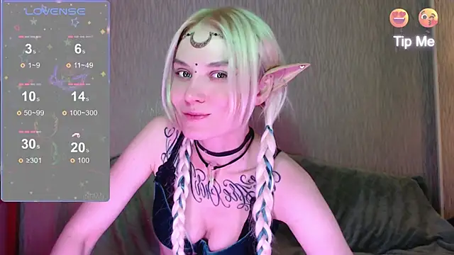 Snapshot of mischellemeow13 chatting on September 2025 03:16:02 PM mischellemeow13 online show from September 2025 03:16:02 PM