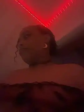 loveluna8 online show from December 2025 10:51:02 AM