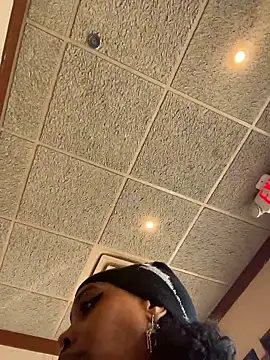 loveluna8 online show from January 2026 05:09:02 PM