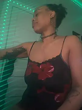 loveluna8 online show from February 2026 12:14:01 PM