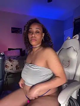 loveluna8 online show from March 2025 07:13:02 AM