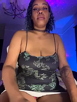 loveluna8 online show from September 2025 08:40:02 AM