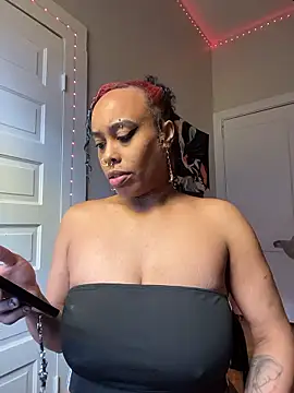 loveluna8 online show from January 2026 04:46:01 PM