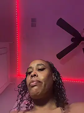 loveluna8 online show from November 2025 11:05:01 PM