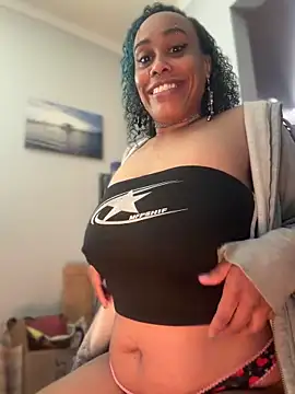 loveluna8 online show from April 2026 06:26:01 PM