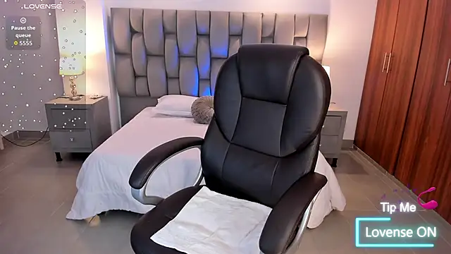 sarita evanss online show from February 2026 03:40:01 AM