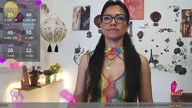 FernandaEloisa online show from February 2025 01:14:01 PM
