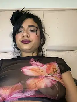 Snapshot of mysteriousgirl20 chatting on March 2025 06:54:01 PM mysteriousgirl20 online show from March 2025 06:54:01 PM