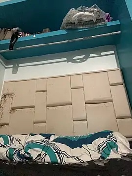 Snapshot of mysteriousgirl20 chatting on September 2025 05:44:01 PM mysteriousgirl20 online show from September 2025 05:44:01 PM