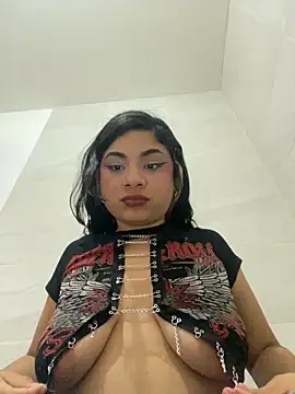 mysteriousgirl20 online show from November 2025 01:04:02 PM