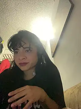 Snapshot of mysteriousgirl20 chatting on December 2024 10:42:01 PM mysteriousgirl20 online show from December 2024 10:42:01 PM