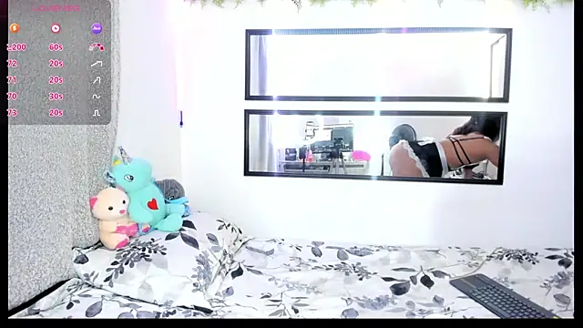 Stardarling  online show from February 2026 11:43:01 AM