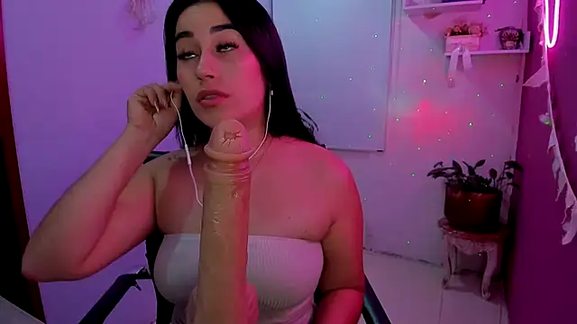  sulmatevans  online show from April 2026 04:41:01 AM