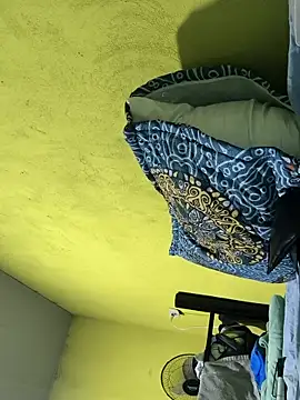 Piecito online show from March 2026 02:40:01 AM