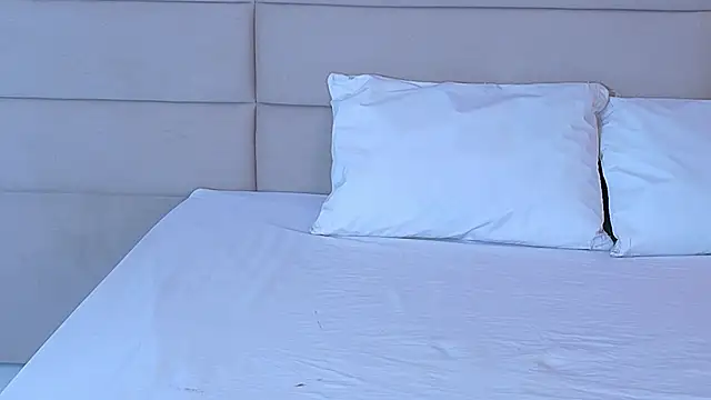 ValeSwift online show from November 2025 11:48:01 AM