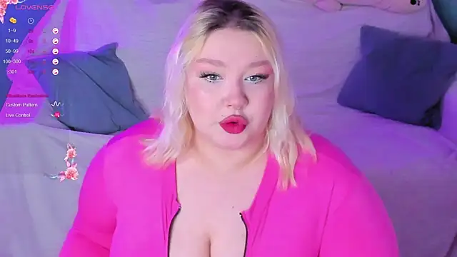 LilyBelll online show from February 2025 06:34:02 PM