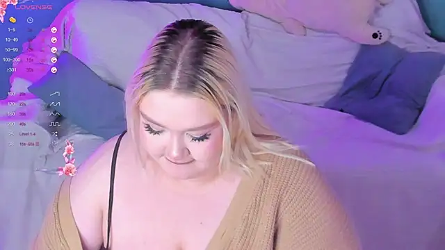 LilyBelll online show from February 2025 04:33:02 PM