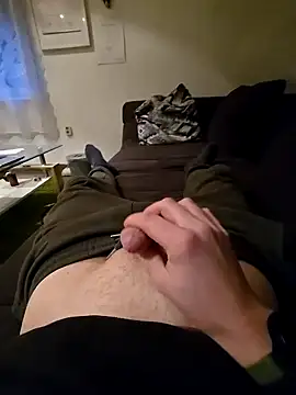 Snapshot of Titanhoott chatting on December 2024 07:04:02 AM Titanhoott online show from December 2024 07:04:02 AM