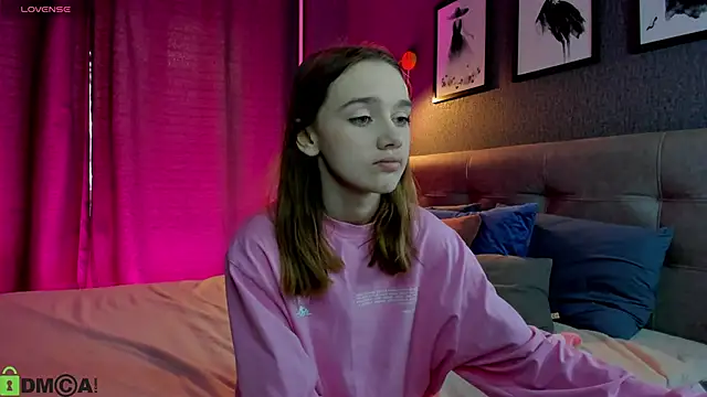 Lesi Moonie01 online show from February 2026 09:43:02 AM