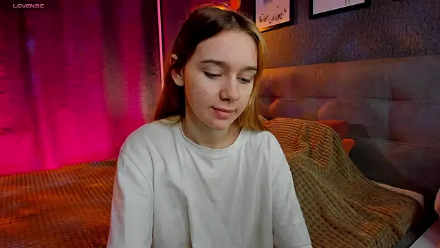 Lesi Moonie01 online show from November 2025 09:21:02 AM