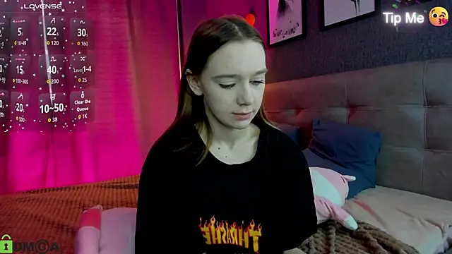 Lesi Moonie01 online show from March 2026 09:25:01 AM