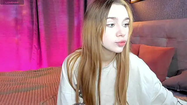 Lesi Moonie01 online show from October 2025 09:30:02 AM