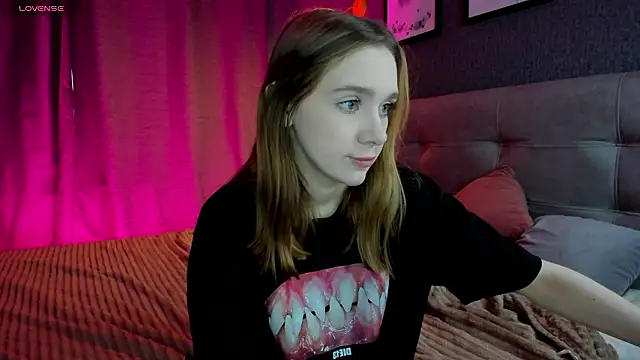 Lesi Moonie01 online show from February 2026 09:20:01 AM