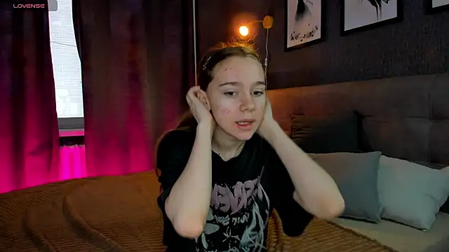 Lesi Moonie01 online show from October 2025 06:36:02 AM