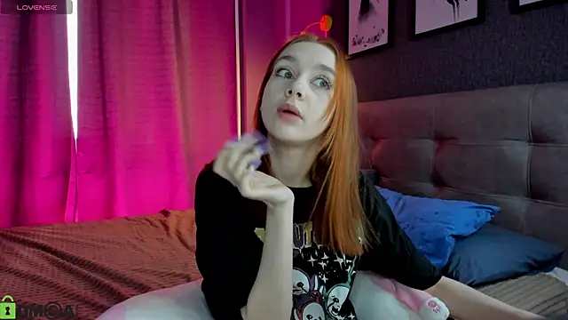 Lesi Moonie01 online show from April 2026 09:05:01 AM