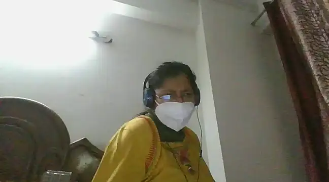 cutiecatty21 online show from December 2024 04:42:01 PM
