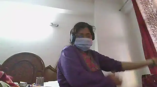 cutiecatty21 online show from February 2025 11:53:01 AM