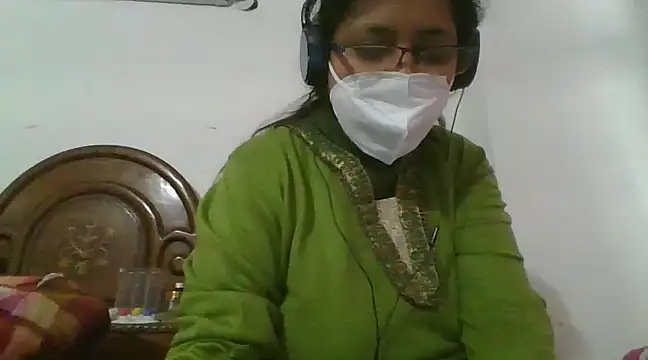 cutiecatty21 online show from December 2024 11:07:02 AM