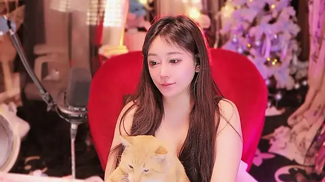 Snapshot of Missy_Nana21 chatting on November 2025 04:17:01 PM Missy Nana21 online show from November 2025 04:17:01 PM