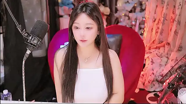 Snapshot of Missy_Nana21 chatting on January 2026 04:10:02 PM Missy Nana21 online show from January 2026 04:10:02 PM