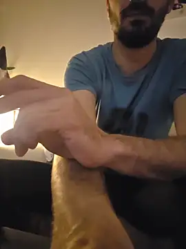 Snapshot of Bigone_Cro chatting on December 2025 06:18:02 PM Bigone Cro online show from December 2025 06:18:02 PM