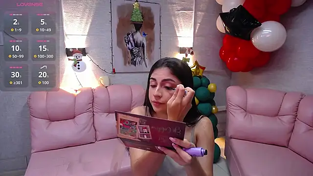 Alaya cute online show from December 2025 12:00:01 PM