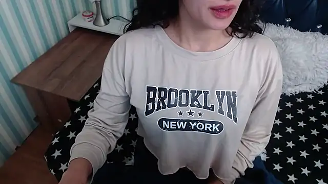 Scarlett Keaton online show from November 2025 06:06:01 AM