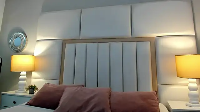 AmbarSantany online show from November 2025 10:36:02 PM