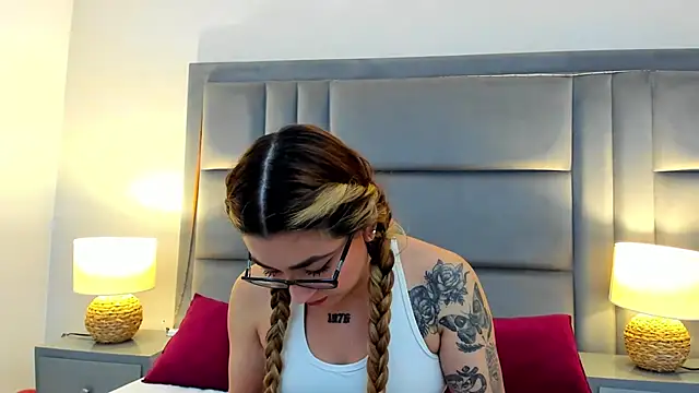 AmbarSantany online show from March 2026 09:59:01 PM