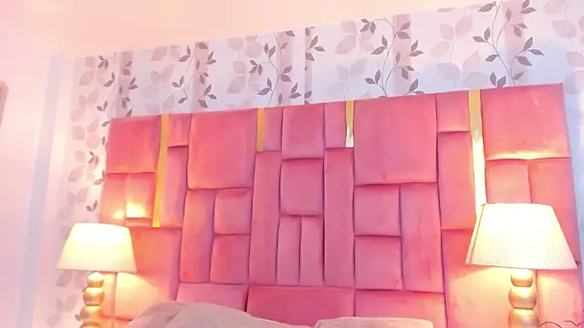 AmbarSantany online show from February 2026 01:22:02 PM