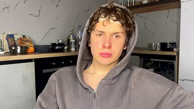 Snapshot of alyx_garden chatting on February 2026 07:14:01 PM alyx garden online show from February 2026 07:14:01 PM