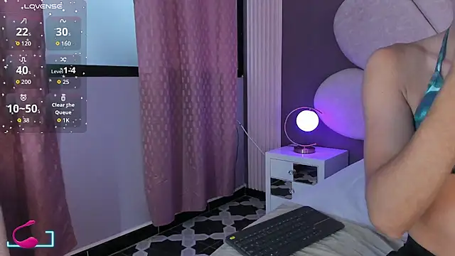 MaxiRogers online show from December 2025 11:31:01 AM