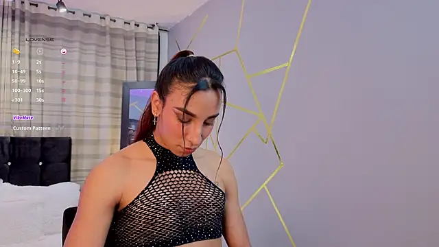 Nathan Smith  online show from October 2025 07:34:02 PM