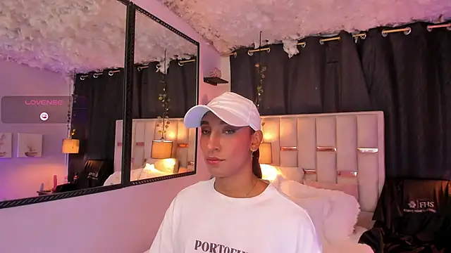 Nathan Smith  online show from November 2025 07:14:01 PM