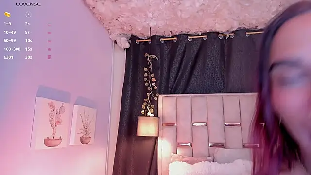 Nathan Smith  online show from November 2025 07:29:02 PM