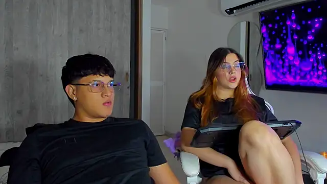 Snapshot of kittyandrick chatting on April 2026 11:20:02 PM kittyandrick online show from April 2026 11:20:02 PM